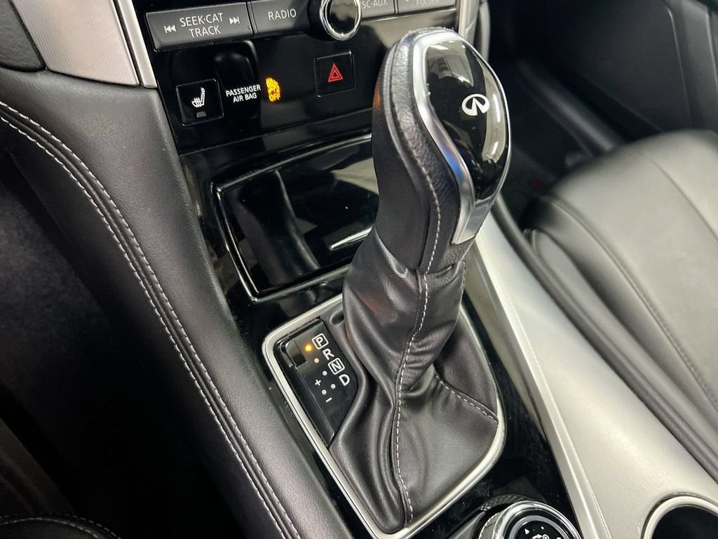 2018 INFINITI Q60 3.0t LUXE