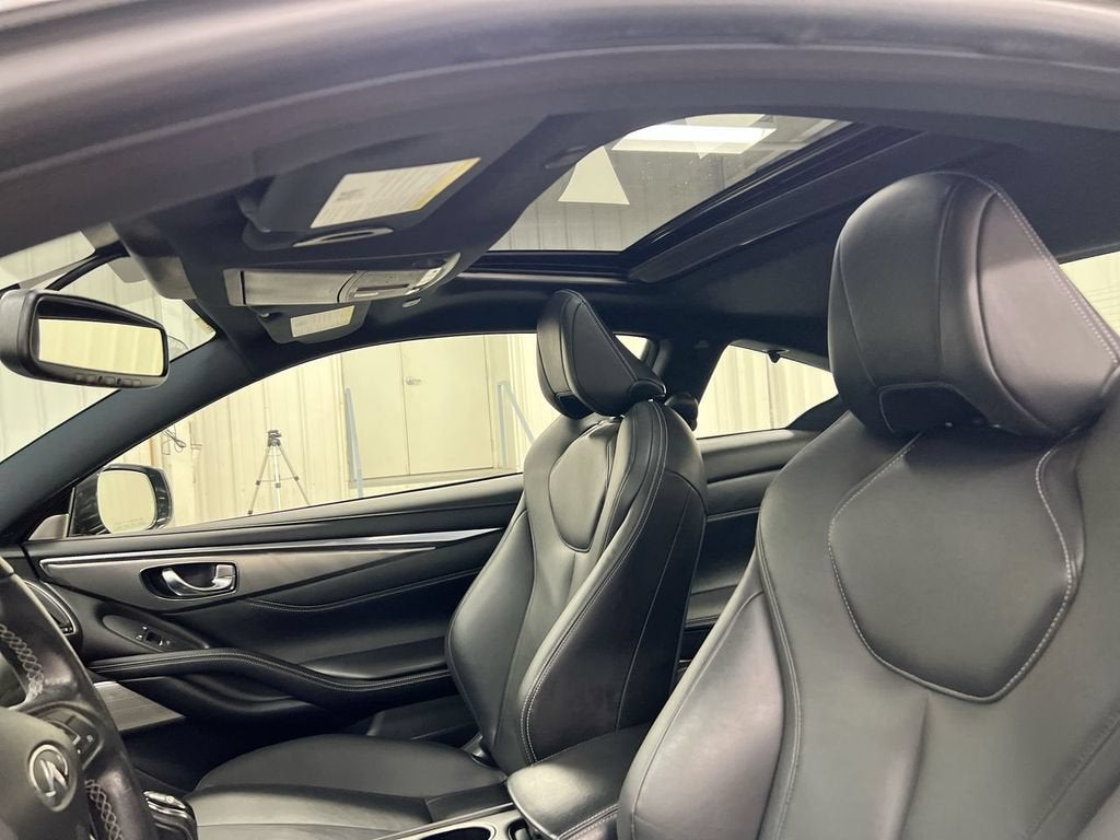 2018 INFINITI Q60 3.0t LUXE