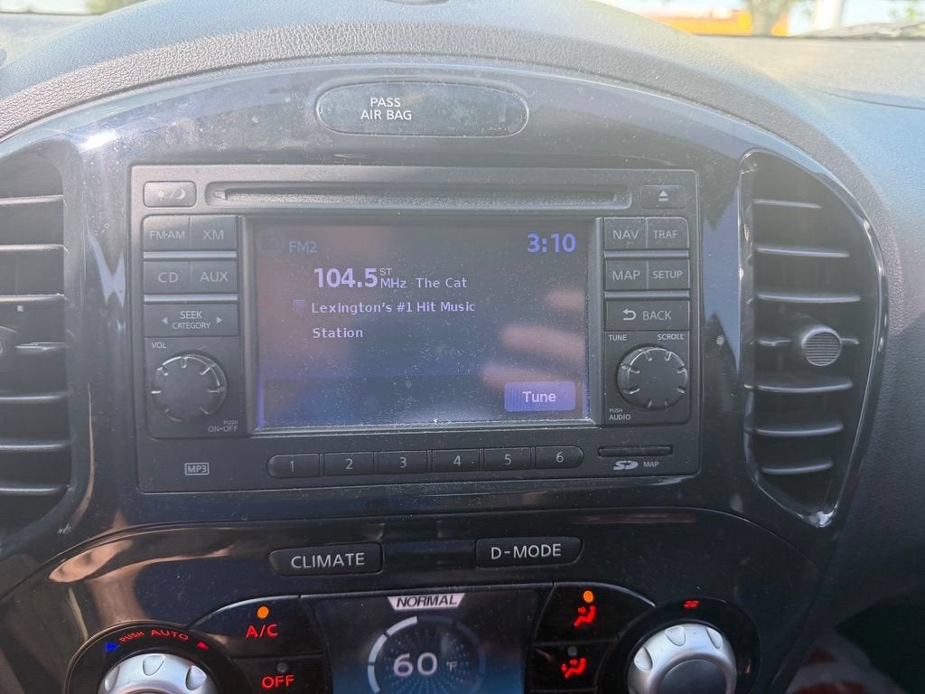 2011 Nissan JUKE SL