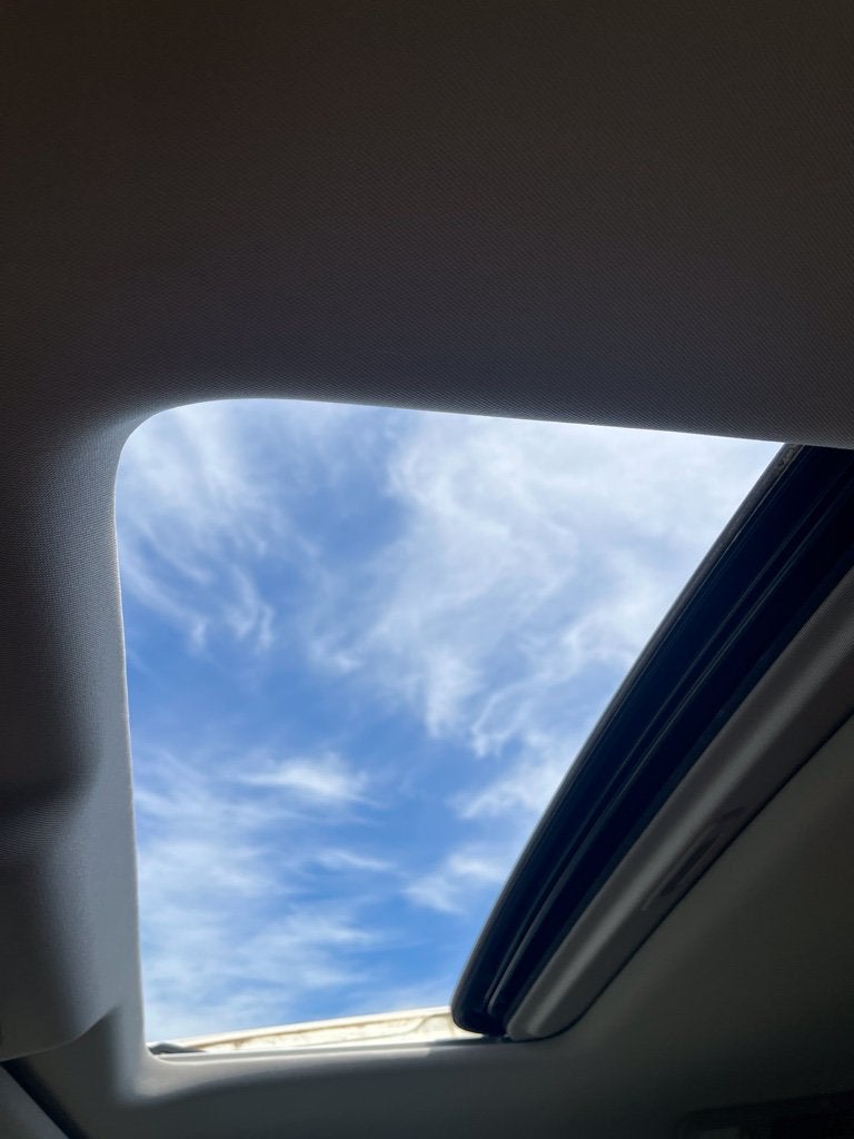 2011 INFINITI QX56 7-passenger
