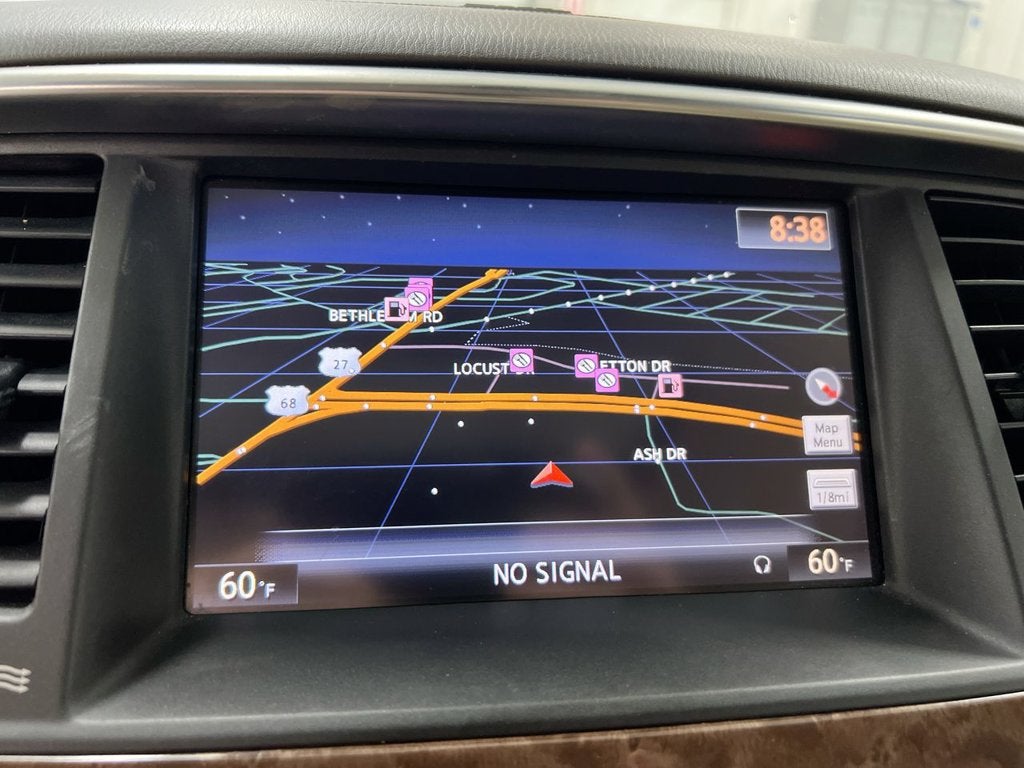 2011 INFINITI QX56 7-passenger