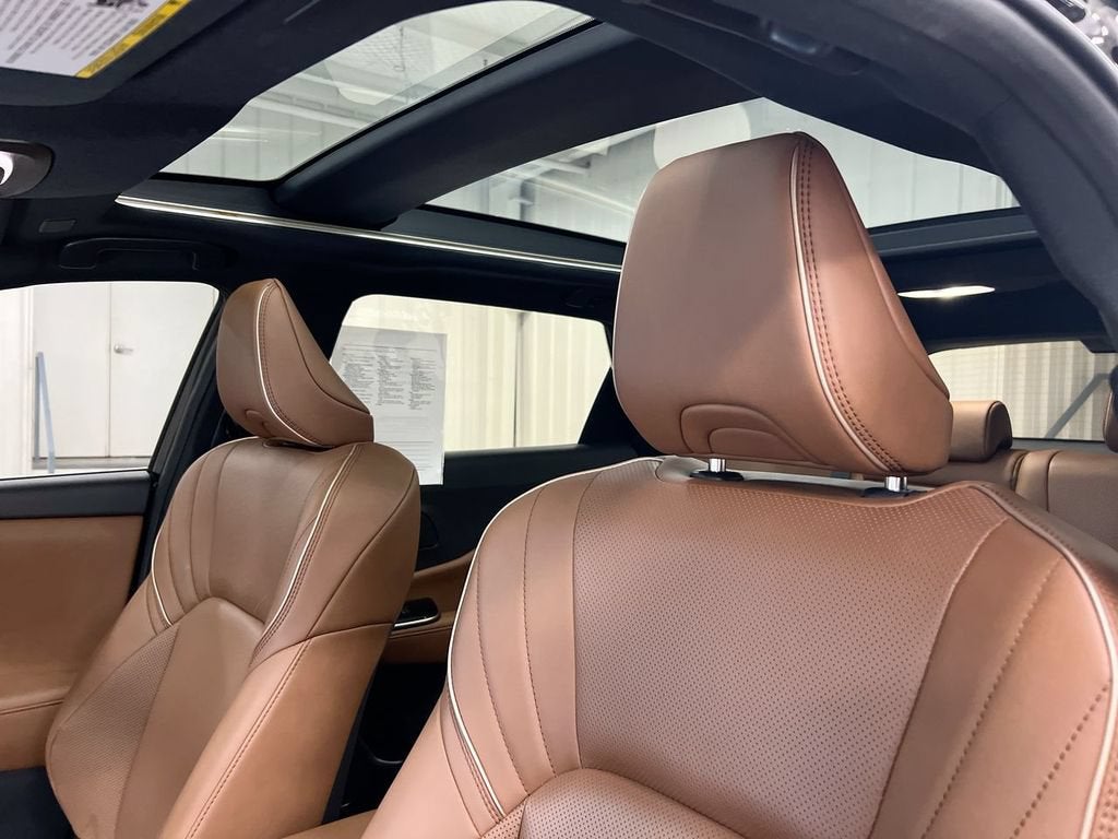 2025 Toyota Crown Signia XLE