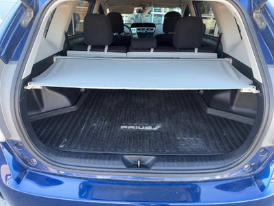2015 Toyota Prius v Two