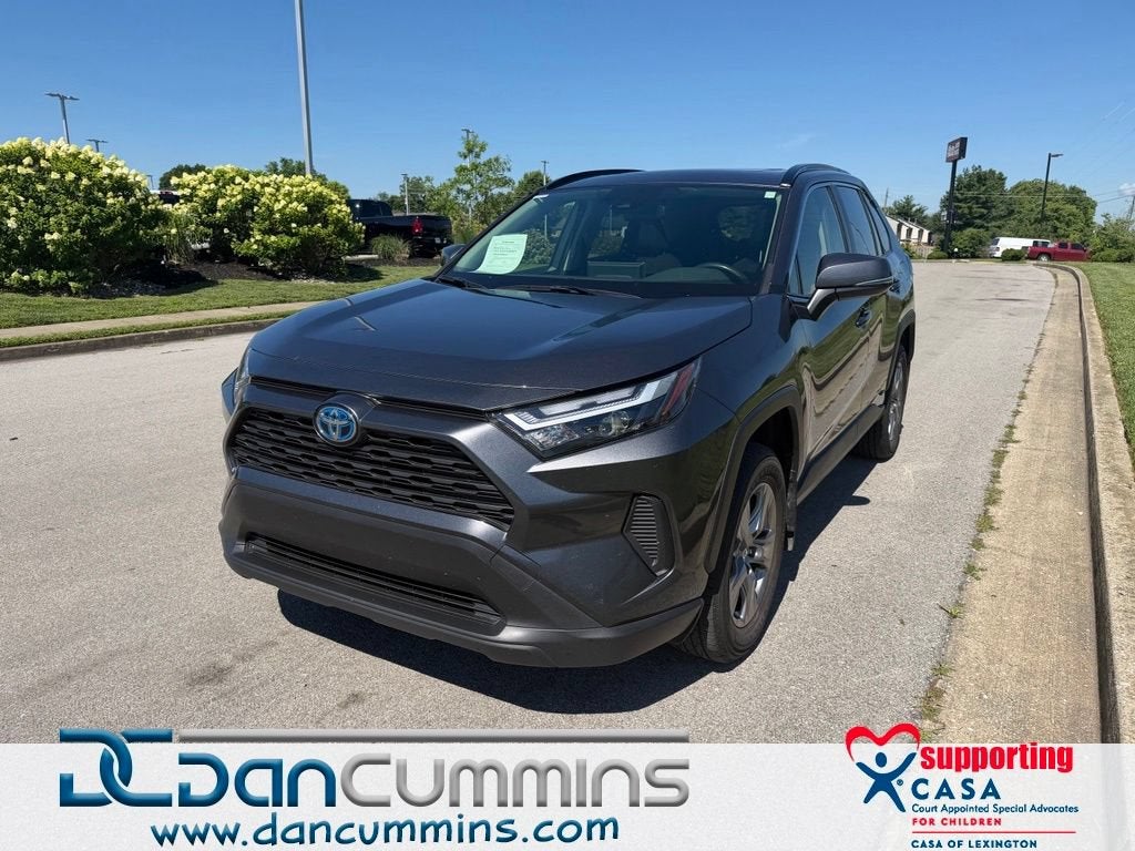 2024 Toyota RAV4 Hybrid XLE