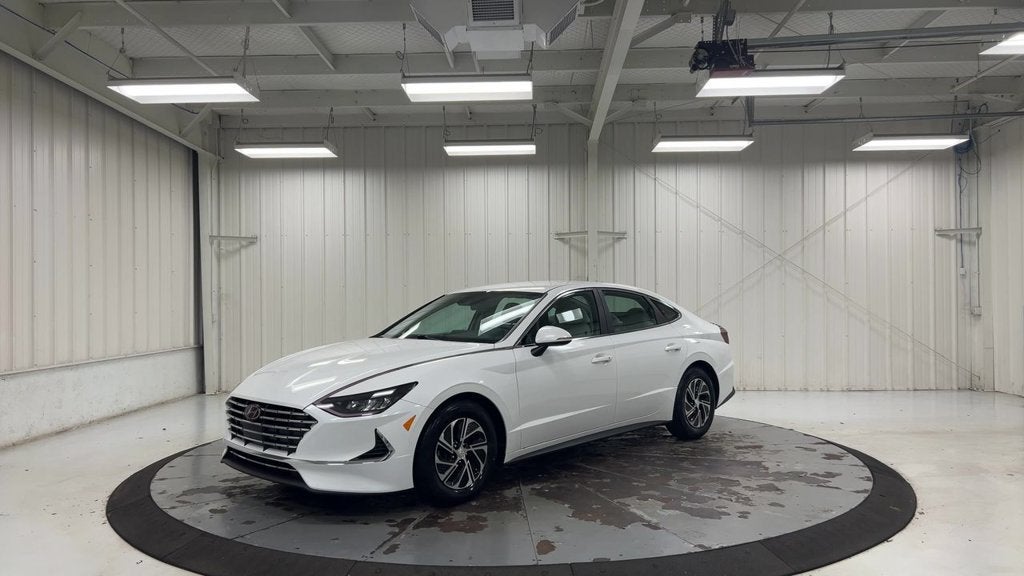 2022 Hyundai Sonata Hybrid Blue