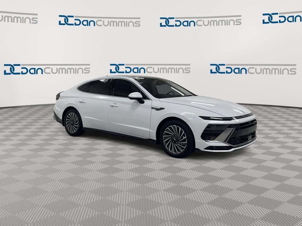 2025 Hyundai Sonata Hybrid Limited
