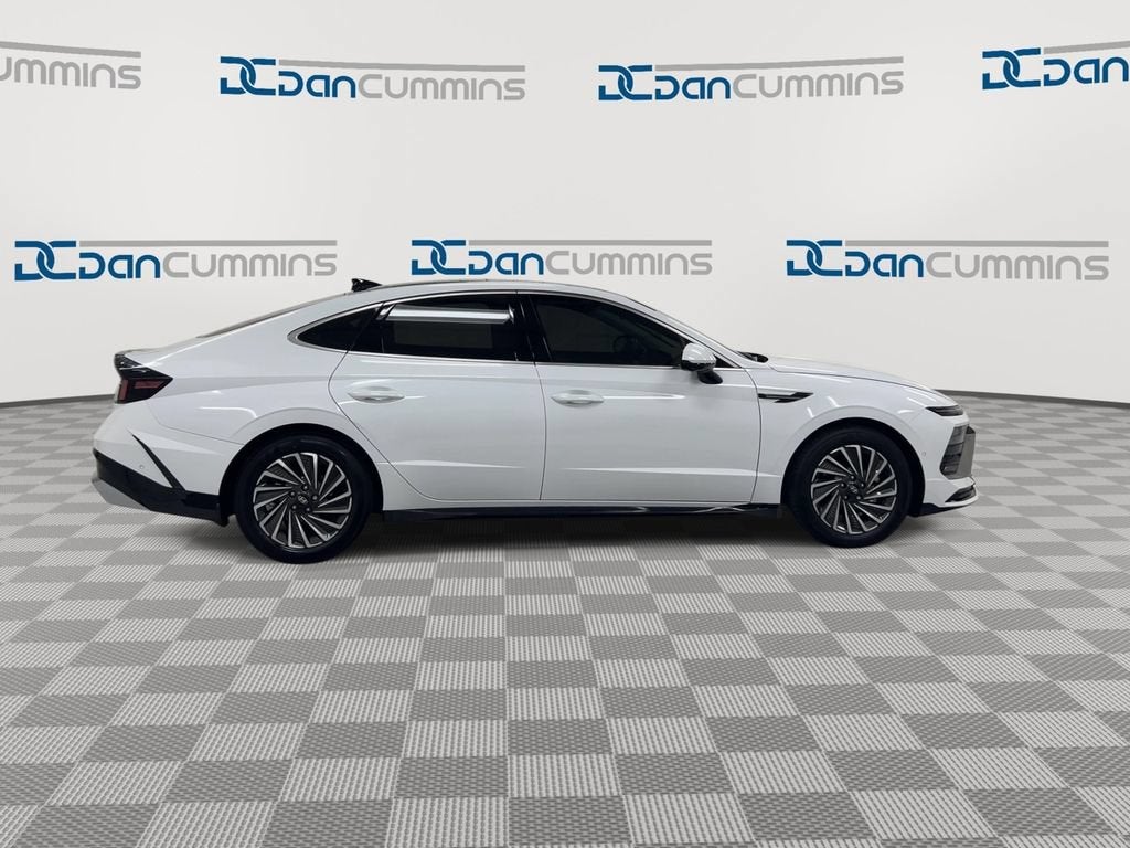 2025 Hyundai Sonata Hybrid Limited