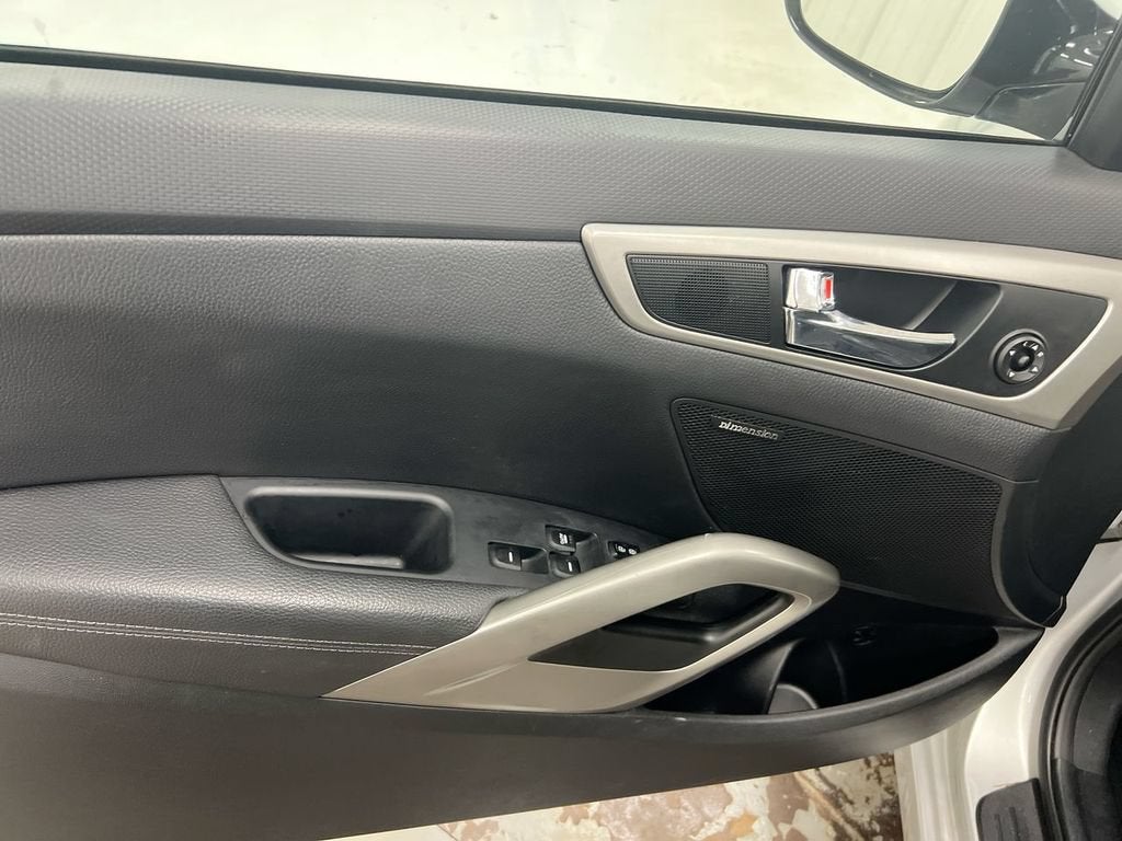 2016 Hyundai Veloster Base