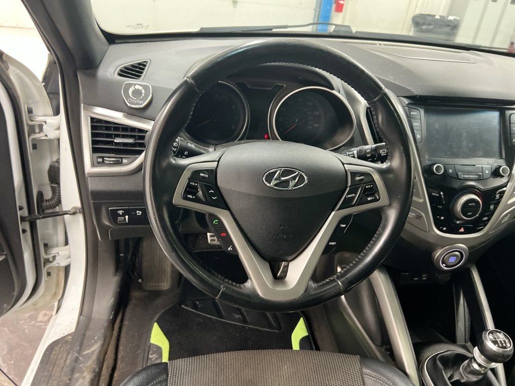 2016 Hyundai Veloster Base