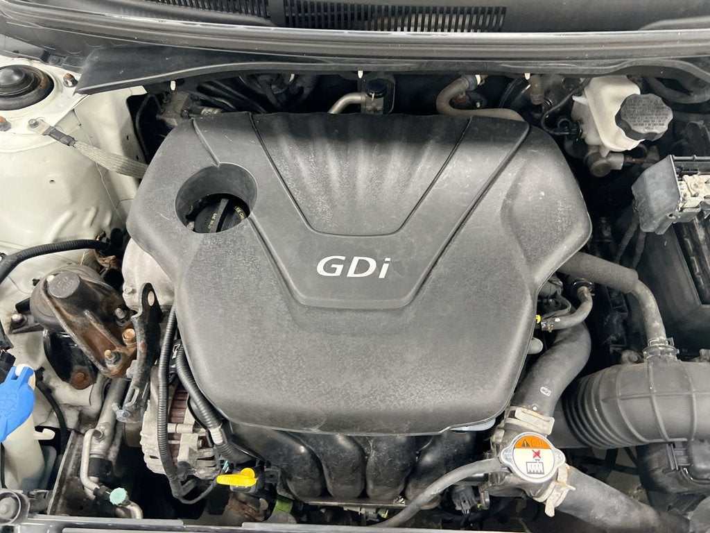 2016 Hyundai Veloster Base