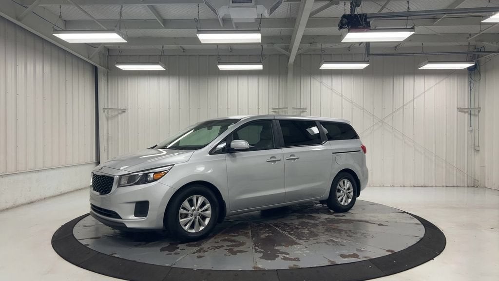 2018 Kia Sedona LX