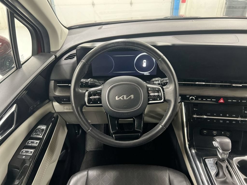 2024 Kia Carnival SX