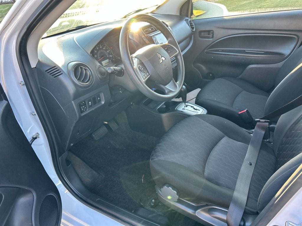2022 Mitsubishi Mirage ES