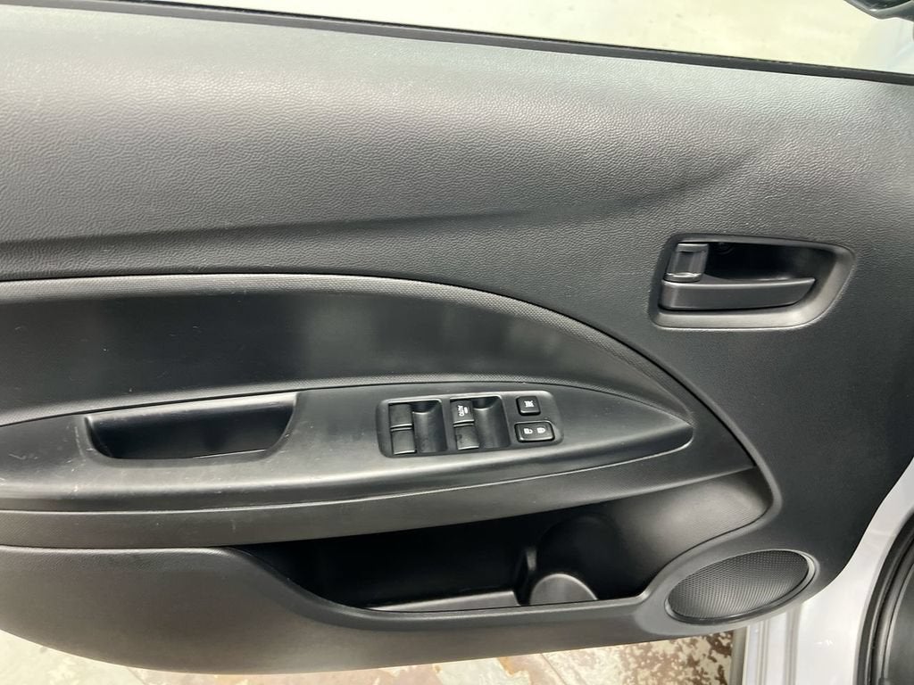 2024 Mitsubishi Mirage G4 ES