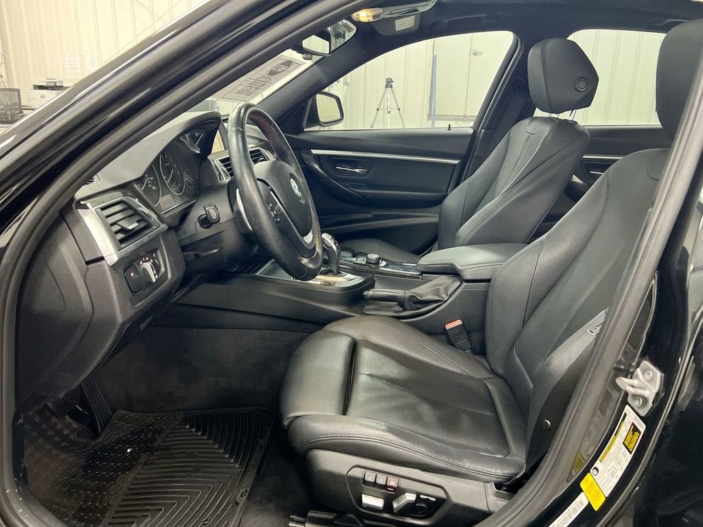 2016 BMW 3 Series 328i