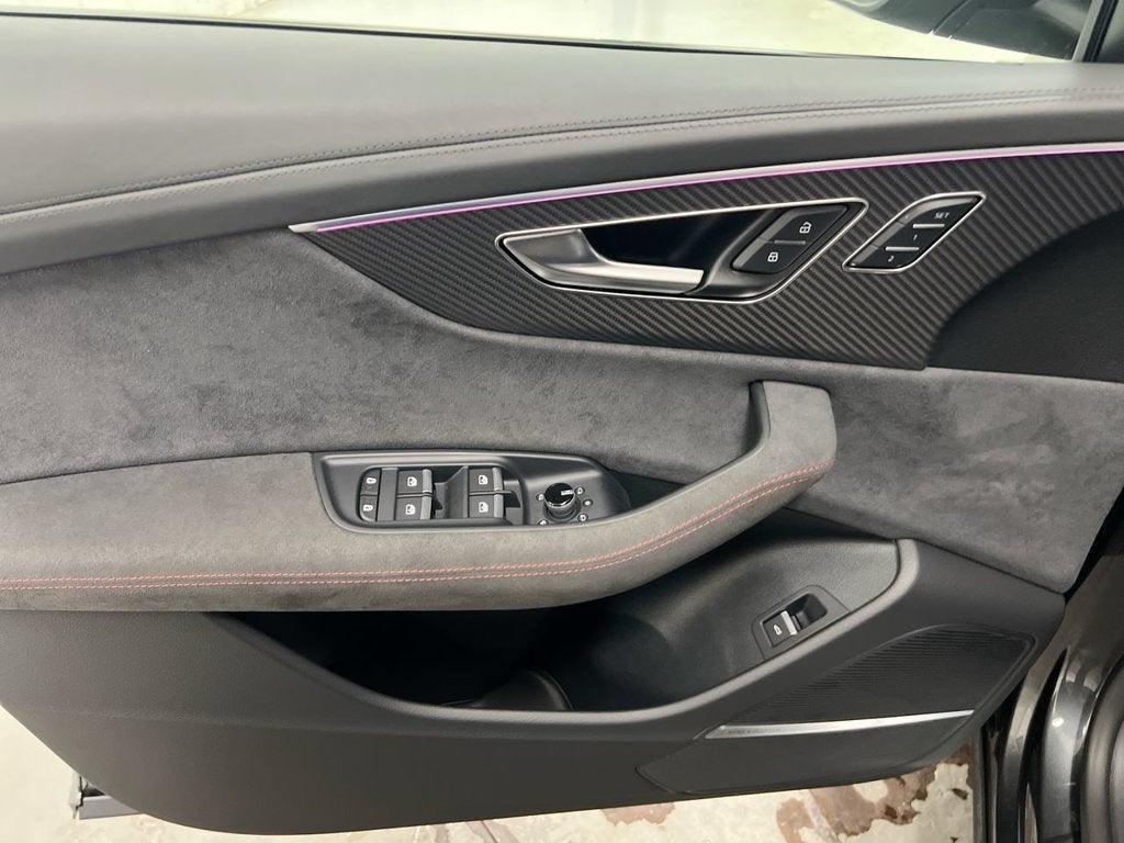 2026 Audi RS Q8 performance