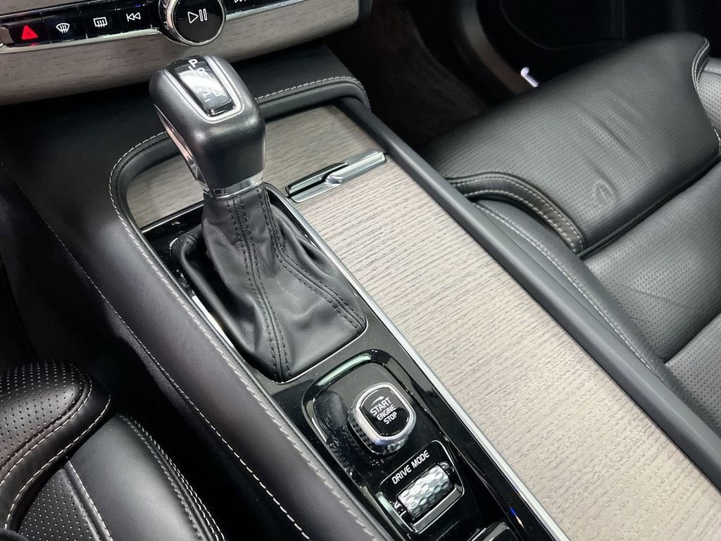 2020 Volvo XC90 Inscription