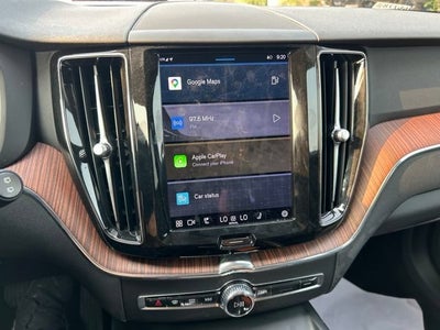 2023 Volvo XC60 Plus Dark Theme