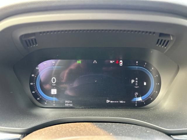 2023 Volvo XC60 Plus Dark Theme