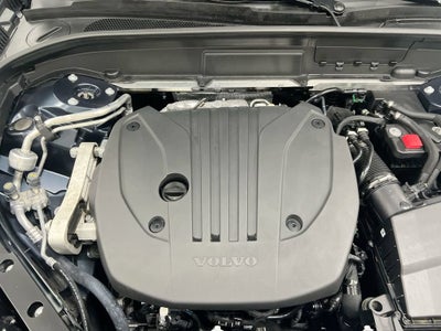 2026 Volvo XC60 Plus
