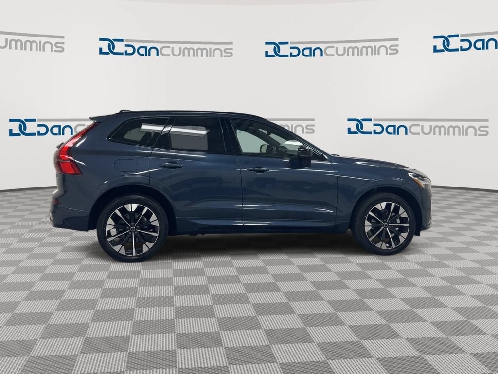 2026 Volvo XC60 Plus