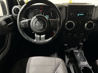 2013 Jeep Wrangler Unlimited Sahara