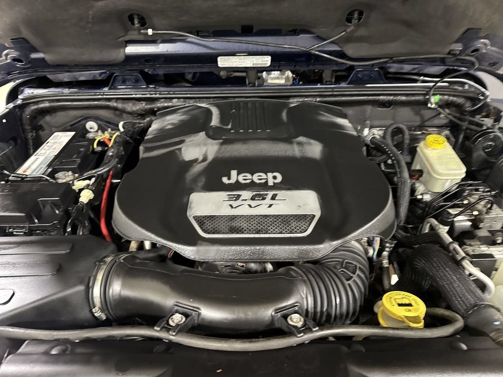 2013 Jeep Wrangler Unlimited Sahara