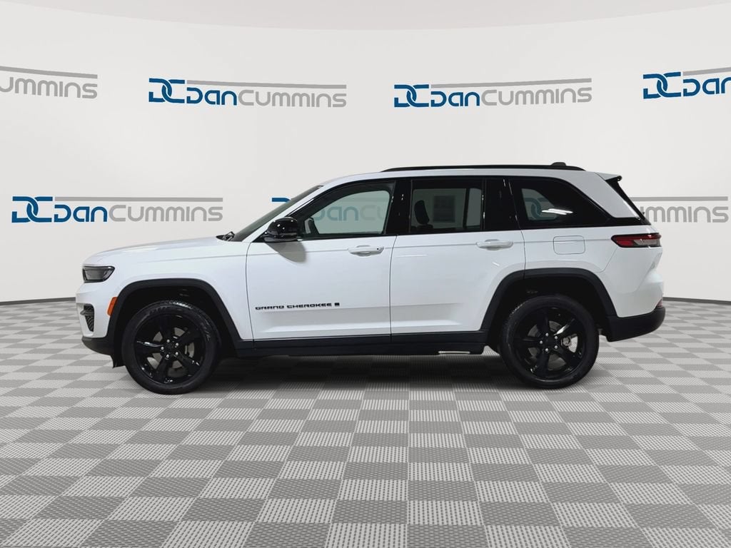 2023 Jeep Grand Cherokee Altitude