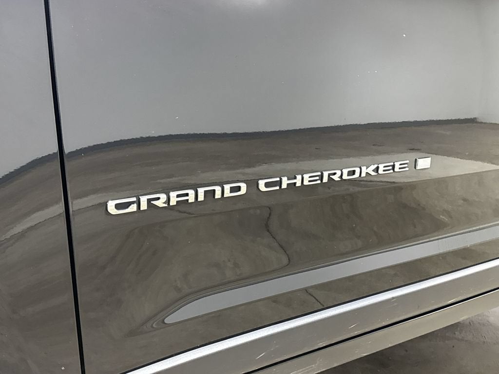2023 Jeep Grand Cherokee Laredo