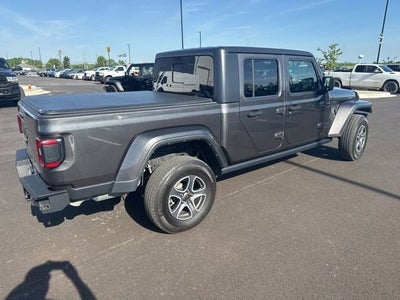 2021 Jeep Gladiator Willys
