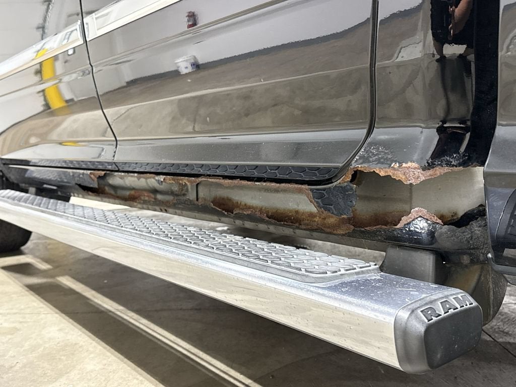 2013 RAM 1500 SLT