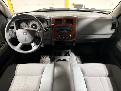2005 Dodge Dakota SLT