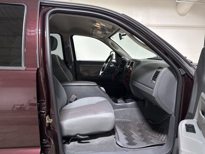 2005 Dodge Dakota SLT