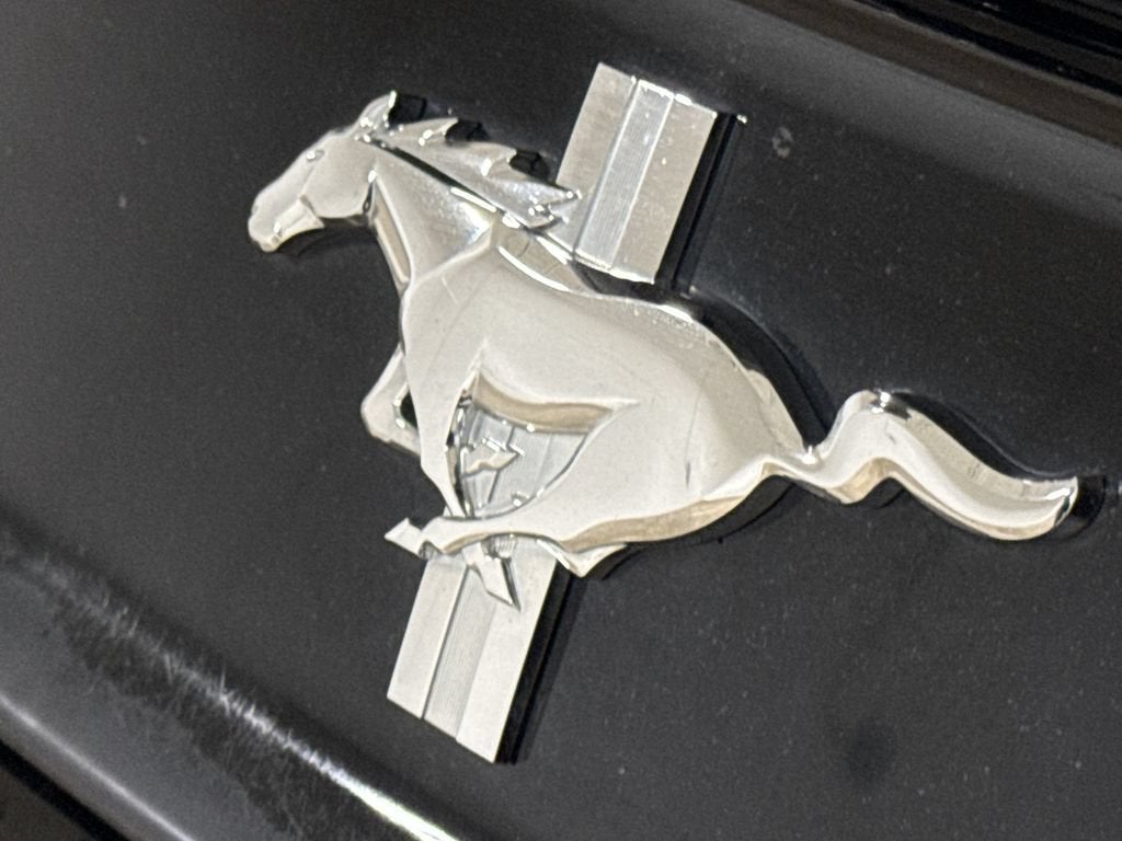 2016 Ford Mustang V6