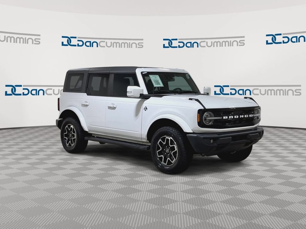 2023 Ford Bronco Base