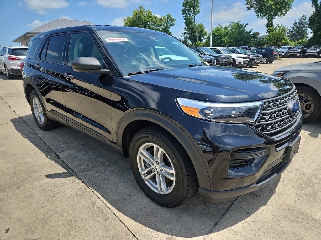 2022 Ford Explorer Base