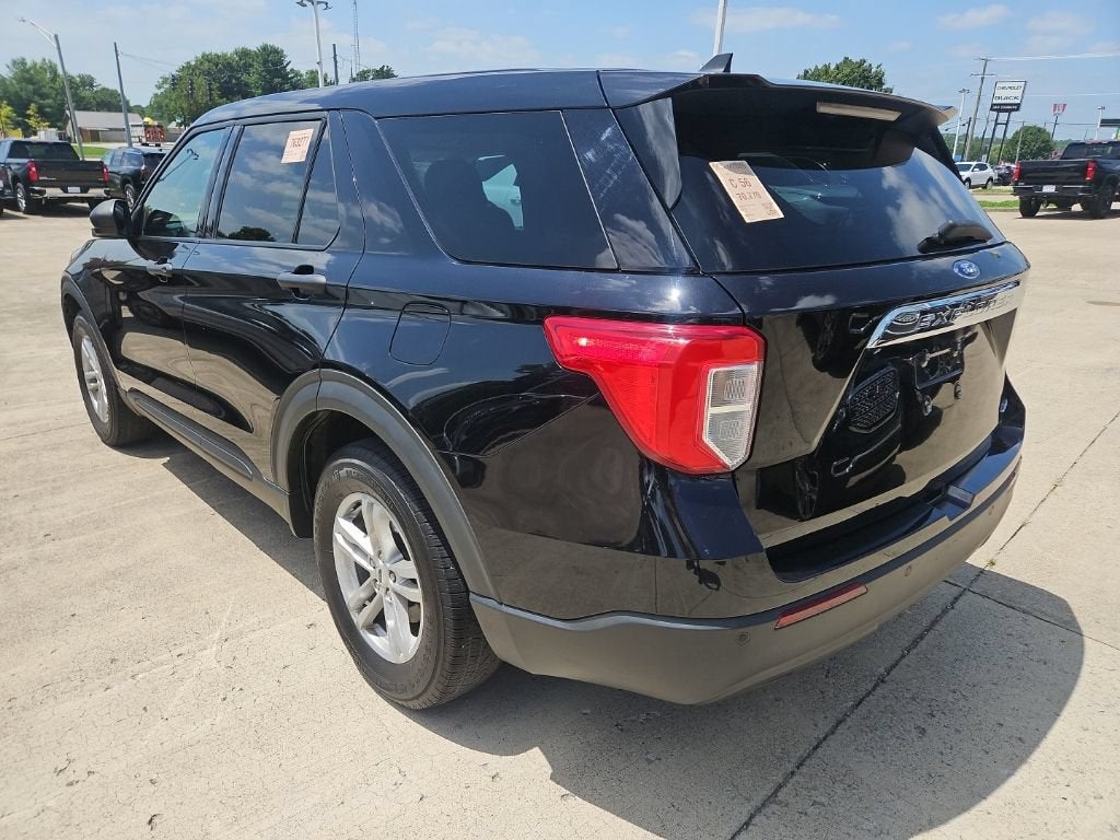 2022 Ford Explorer Base