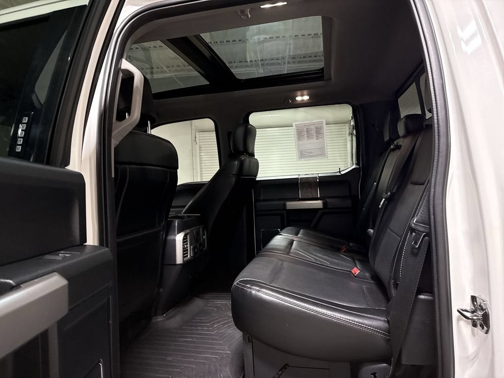 2017 Ford Super Duty F-250 SRW Lariat
