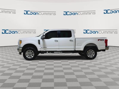 2017 Ford Super Duty F-250 SRW Lariat