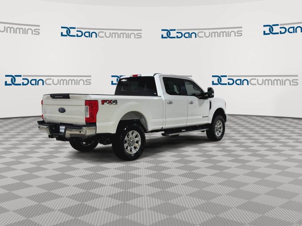 2017 Ford Super Duty F-250 SRW Lariat