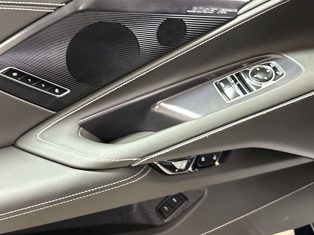 2027 Chevrolet Corvette Stingray 2LT
