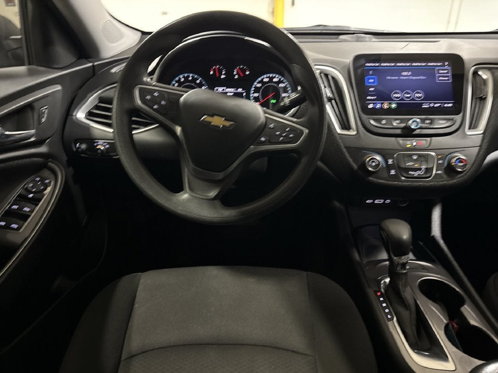 2022 Chevrolet Malibu LS