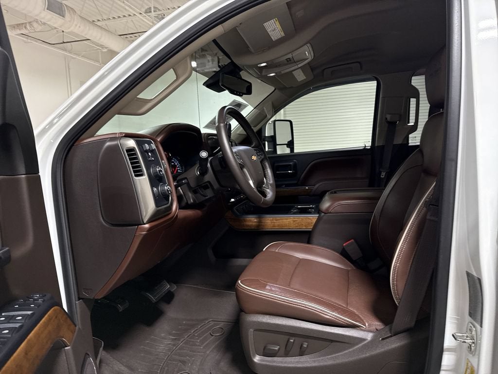 2015 Chevrolet Silverado 3500 HD High Country