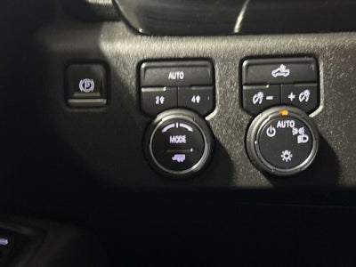 2022 Chevrolet Silverado 1500 LT (2FL)