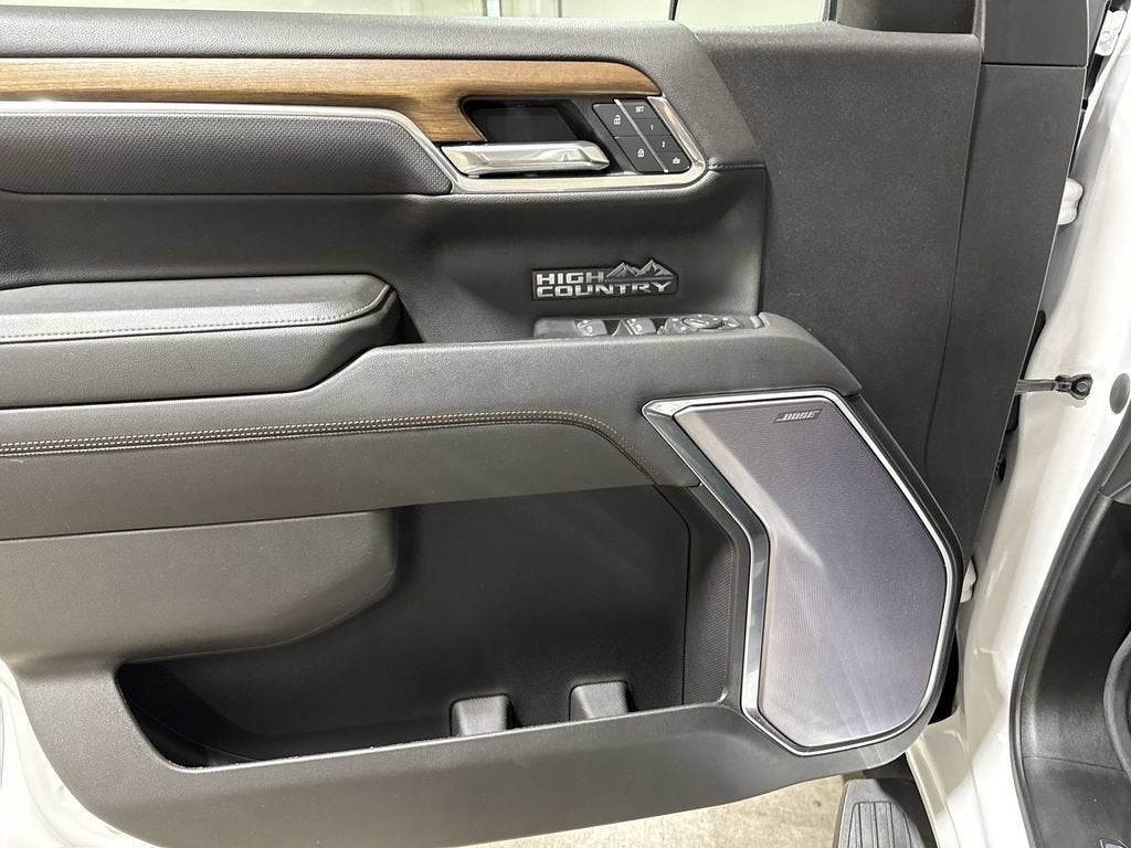 2022 Chevrolet Silverado 1500 High Country