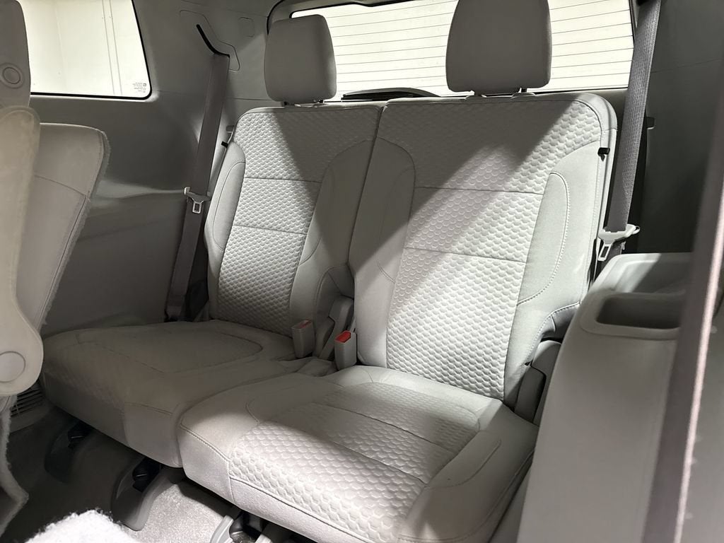 2017 GMC Acadia SLE