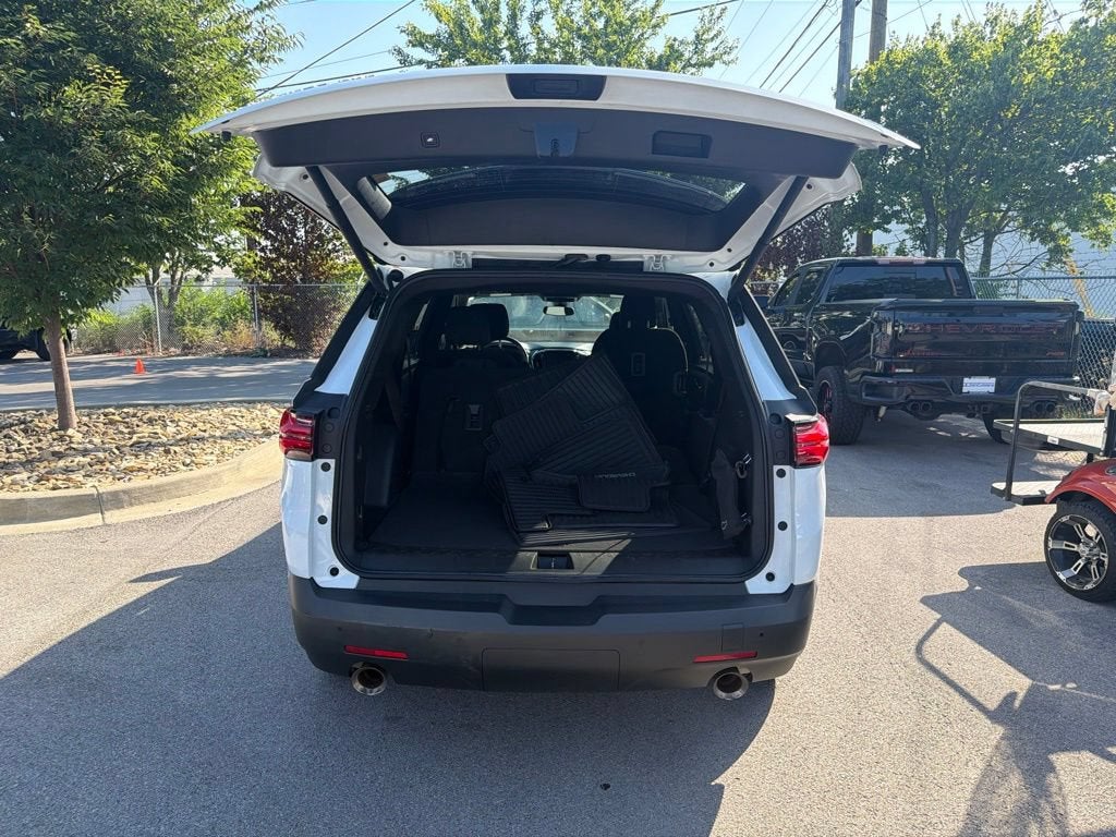 2022 Chevrolet Traverse LT Cloth