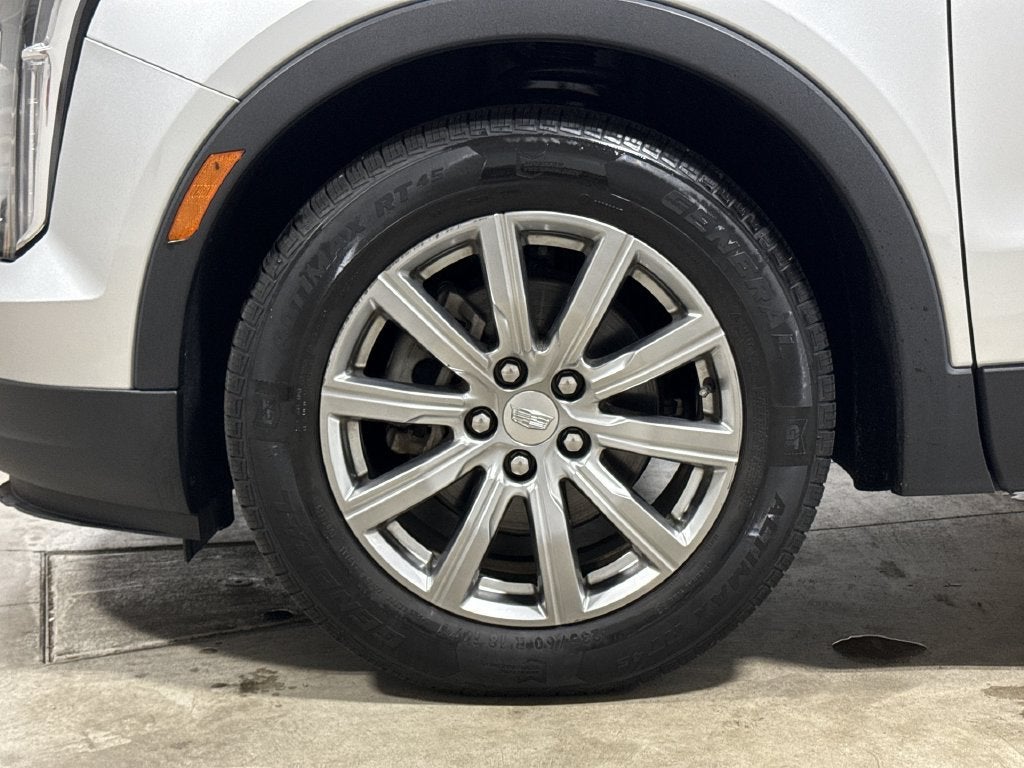 2020 Cadillac XT4 FWD Premium Luxury