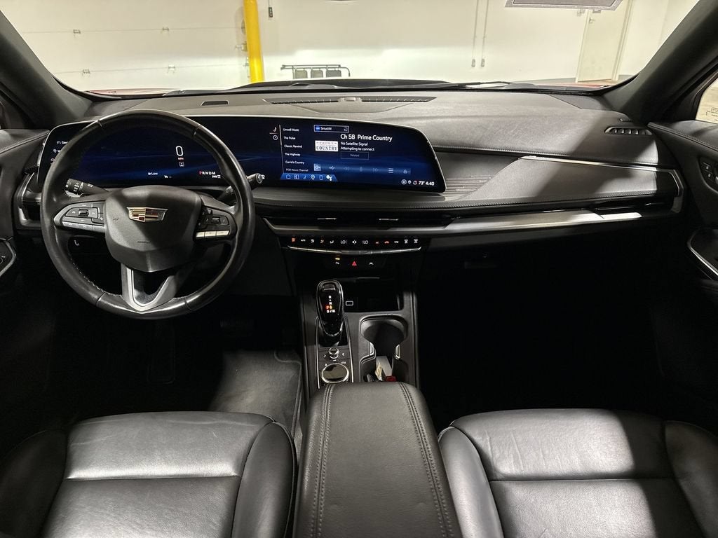 2024 Cadillac XT4 Premium Luxury