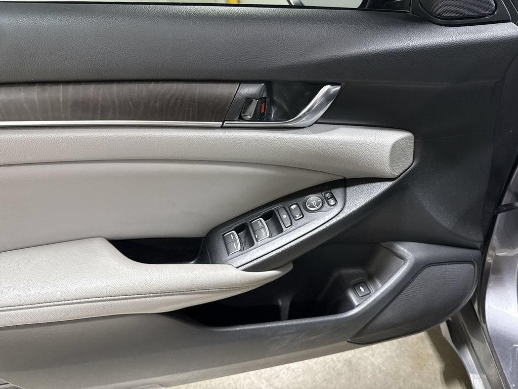 2019 Honda Accord Hybrid EX